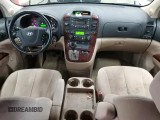 2007 Hyundai Entourage GLS z VIN KNDMC233276029792, wystawiony jako Copart lot #56625475 z przebiegiem 108 487 mil mil oraz Tytuł czysty. Historia ofert i sprzedaży dostępna na DreamBid. Obrazek 8.