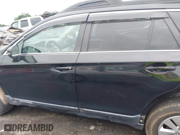 2019 Subaru Outback Premium z VIN 4S4BSAHC9K3369220, wystawiony jako IAAI lot #42371831 z przebiegiem 156 737 mil mil oraz . Historia ofert i sprzedaży dostępna na DreamBid. Obrazek 14.