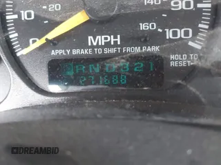2001 Chevrolet Tahoe LS with VIN 1GNEK13T11R163918, listed as a IAAI auction lot 41886220 with 271,688 mi miles. Bid and sale history available at carsss.com. Image 7.