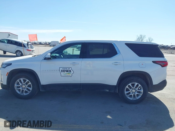 2022 Chevrolet Traverse LS with VIN 1GNEVLKWXNJ102005, listed as a IAAI auction lot 41797800 with 68,800 mi miles. Bid and sale history available at carsss.com. Image 14.