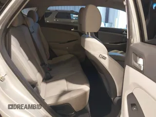 2019 Hyundai Tucson Ultimate with VIN KM8J3CAL8KU995978, listed as a IAAI auction lot 41105208 with 108,268 mi miles. Bid and sale history available at carsss.com. Image 8.