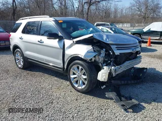 2011 Ford Explorer XLT with VIN 1FMHK8D85BGA21377, listed as a IAAI auction lot 41784792 with 192,114 mi miles and . Bid and sale history available at carsss.com. Image 1.
