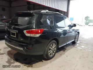 2014 Nissan Pathfinder SV with VIN 5N1AR2MN1EC681489, listed as a IAAI auction lot 41592415 with 127,933 mi miles. Bid and sale history available at carsss.com. Image 4.