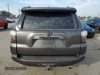 2018 Toyota 4Runner SR5 with VIN JTEBU5JR7J5606564, listed as a Copart auction lot 82647504 with 149,936 mi miles and Salvage Title. Bid and sale history available at carsss.com. Image 6.