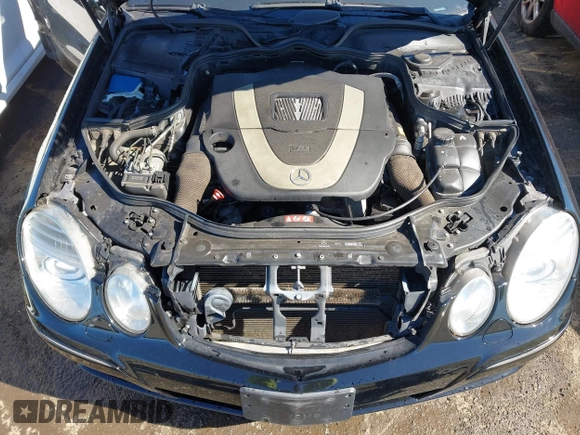 2007 Mercedes-Benz E-Class 3.5L with VIN WDBUF87X97B182554, listed as a IAAI auction lot 41815015 with 1 mi miles. Bid and sale history available at carsss.com. Image 10.