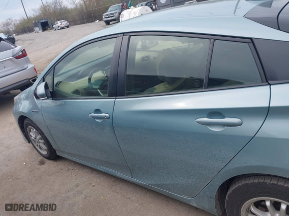 2016 Toyota Prius Four with VIN JTDKARFU5G3029149, listed as a IAAI auction lot 41996311 with 225,296 mi miles. Bid and sale history available at carsss.com. Image 14.