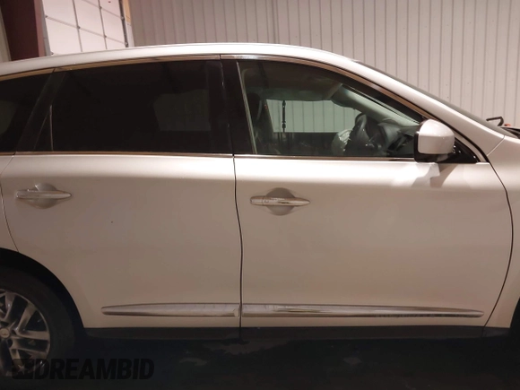 2014 Infiniti QX60 with VIN 5N1AL0MM9EC536455, listed as a IAAI auction lot 41400259 with 142,309 mi miles. Bid and sale history available at carsss.com. Image 13.