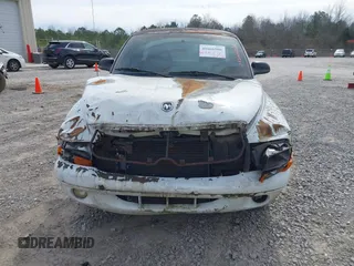 1997 Dodge Dakota with VIN 1B7FL26X5VS182193, listed as a IAAI auction lot 41666506 with 115,483 mi miles and . Bid and sale history available at carsss.com. Image 6.
