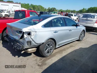 2019 Hyundai Sonata Limited z VIN KMHE34L32KA090514, wystawiony jako IAAI lot #41972794 z przebiegiem 54 602 mil mil oraz . Historia ofert i sprzedaży dostępna na DreamBid. Obrazek 4.