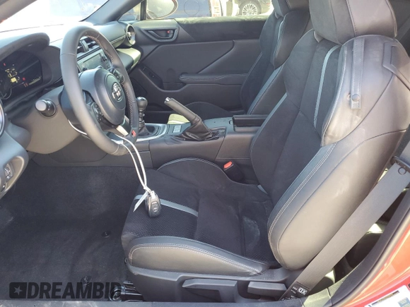 2024 Toyota GR86 Premium with VIN JF1ZNBE10R9759624, listed as a Copart auction lot 74792034 with 3,798 mi miles and Salvage Title. Bid and sale history available at carsss.com. Image 7.