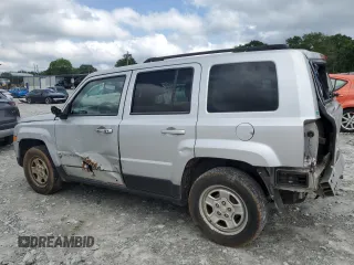 2013 Jeep Patriot Sport z VIN 1C4NJPBA1DD272816, wystawiony jako Copart lot #58267445 z przebiegiem 74 099 mil mil oraz Szkoda całkowita • Salvage title. Historia ofert i sprzedaży dostępna na DreamBid. Obrazek 2.