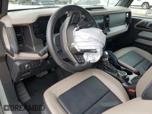 2022 Ford Bronco with VIN 1FMDE5CP1NLB68658, listed as a Copart auction lot 50777015 with 10,203 mi miles and Salvage Title. Bid and sale history available at DreamBid. Image 8.