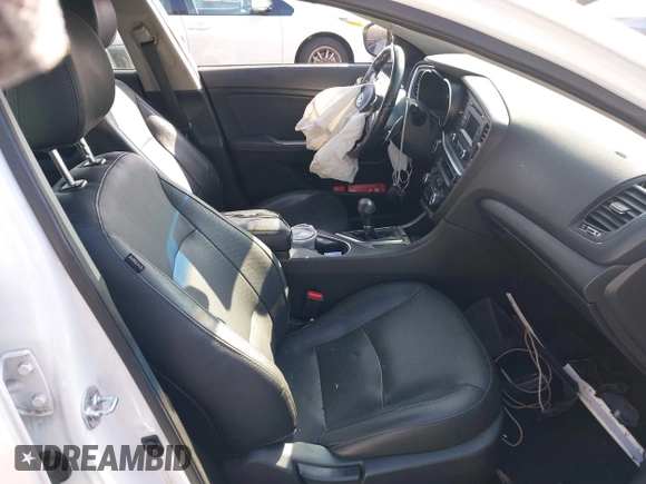 2015 Kia Optima SX Turbo with VIN 5XXGR4A67FG517902, listed as a IAAI auction lot 41629985 with 1 mi miles. Bid and sale history available at carsss.com. Image 5.