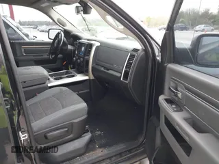 2018 Ram 1500 Big Horn with VIN 1C6RR7LT5JS343332, listed as a IAAI auction lot 41286749 with 113,031 mi miles. Bid and sale history available at carsss.com. Image 5.