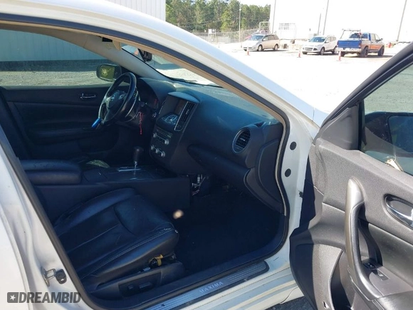 2013 Nissan Maxima 3.5 S with VIN 1N4AA5APXDC838864, listed as a IAAI auction lot 41884167 with 167,328 mi miles. Bid and sale history available at carsss.com. Image 5.