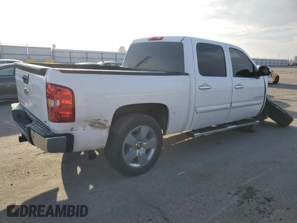 2011 Chevrolet Silverado 1500 LT with VIN 3GCPCSE07BG267404, listed as a Copart auction lot 48595865 with 145,182 mi miles and Salvage Title. Bid and sale history available at DreamBid. Image 3.