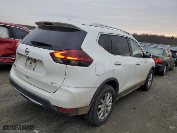 2019 Nissan Rogue SV with VIN KNMAT2MT6KP511895, listed as a Copart auction lot 43201645 with 141,103 mi miles and Salvage Title. Bid and sale history available at carsss.com. Image 3.