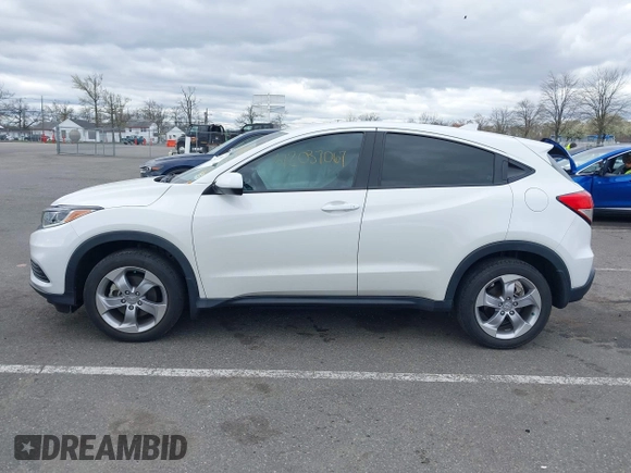 2022 Honda HR-V LX with VIN 3CZRU6H30NM741325, listed as a IAAI auction lot 42037067 with 49,659 mi miles. Bid and sale history available at carsss.com. Image 14.