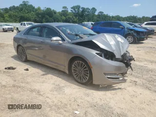 2015 Lincoln MKZ Hybrid with VIN 3LN6L2LU3FR608367, listed as a Copart auction lot 58945505 with 131,829 mi miles and Salvage title. Bid and sale history available at DreamBid. Image 4.