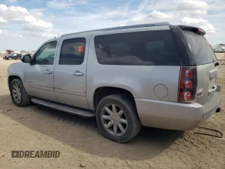 2011 GMC Yukon XL Denali with VIN 1GKS1MEF1BR391690, listed as a Copart auction lot 76612984 with 285,289 mi miles and Clean Title. Bid and sale history available at carsss.com. Image 2.