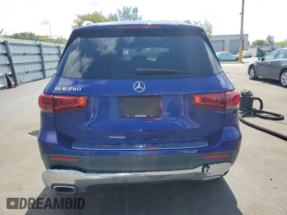 2020 Mercedes-Benz GLB 250 с VIN W1N4M4GB9LW023601, выставлен на аукционе Copart как лот 54925945 с пробегом 75 535 миль миль и На запчасти • Non repairable. История ставок и продаж доступна на DreamBid. Изображение 6.