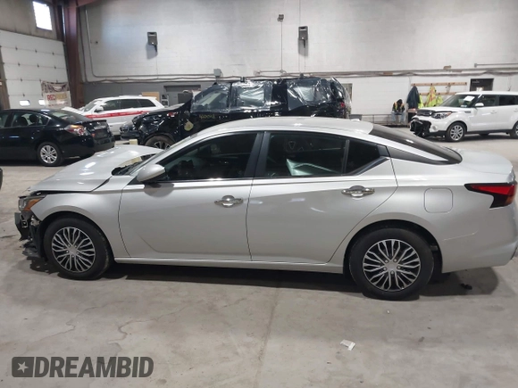 2020 Nissan Altima 2.5 S with VIN 1N4BL4BVXLC250435, listed as a IAAI auction lot 42005267 with 48,204 mi miles. Bid and sale history available at carsss.com. Image 14.