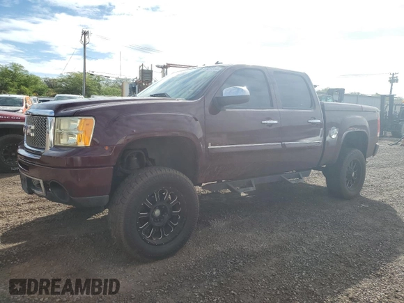 2008 GMC Sierra Denali z VIN 2GTEK638381238266, wystawiony jako Copart lot #47029244 z przebiegiem 119 433 mil mil oraz Nie do naprawy. Historia ofert i sprzedaży dostępna na DreamBid. Obrazek 1.