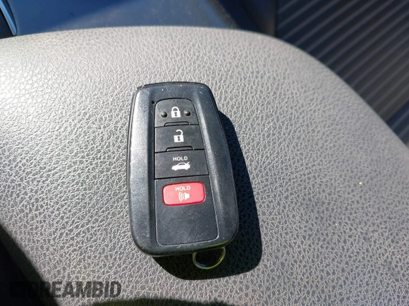 2020 Toyota Camry SE z VIN 4T1M11AK4LU383146, wystawiony jako IAAI lot #41576613 z przebiegiem 85 492 mil mil oraz . Historia ofert i sprzedaży dostępna na DreamBid. Obrazek 11.