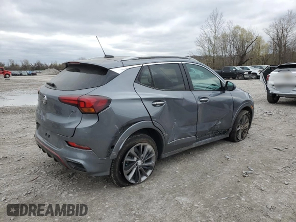 2022 Buick Encore GX Select z VIN KL4MMDSL8NB036058, wystawiony jako Copart lot #50699055 z przebiegiem 55 745 mil mil oraz Szkoda całkowita • Salvage title. Historia ofert i sprzedaży dostępna na DreamBid. Obrazek 3.