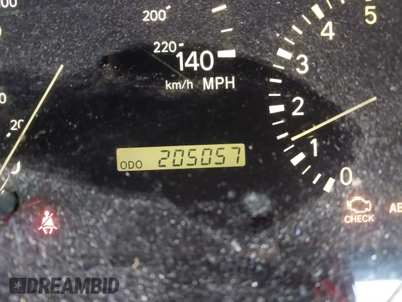 2001 Lexus RX with VIN JTJHF10U310170085, listed as a IAAI auction lot 41795796 with 205,057 mi miles and . Bid and sale history available at carsss.com. Image 15.