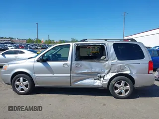 2008 Chevrolet Uplander LT w/1LT with VIN 1GNDV33188D189856, listed as a IAAI auction lot 39227761 with 114,298 mi miles. Bid and sale history available at carsss.com. Image 14.
