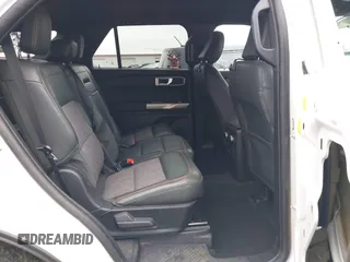 2022 Ford Explorer Timberline z VIN 1FMSK8JH8NGC38906, wystawiony jako IAAI lot #41620210 z przebiegiem 47 945 mil mil oraz . Historia ofert i sprzedaży dostępna na DreamBid. Obrazek 8.