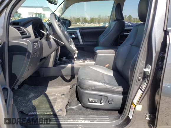 2019 Toyota 4Runner SR5 with VIN JTEBU5JR4K5717087, listed as a Copart auction lot 48665755 with 59,086 mi miles and Salvage title. Bid and sale history available at DreamBid. Image 7.