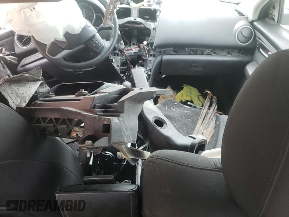 2011 Mazda Mazda6 i Sport with VIN 1YVHZ8BH0B5M18147, listed as a Copart auction lot 51946664 with 0 mi miles and Salvage Title. Bid and sale history available at carsss.com. Image 8.