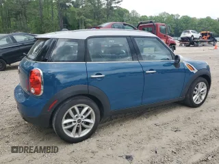 2012 MINI Countryman with VIN WMWZB3C55CWM02962, listed as a Copart auction lot 54358875 with 122,448 mi miles and Clean Title. Bid and sale history available at DreamBid. Image 3.