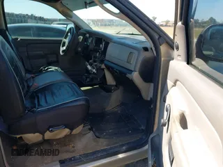 2005 Dodge 1500 SLT with VIN 1D7HA16N25J515078, listed as a IAAI auction lot 41821118 with 310,900 mi miles and . Bid and sale history available at carsss.com. Image 5.