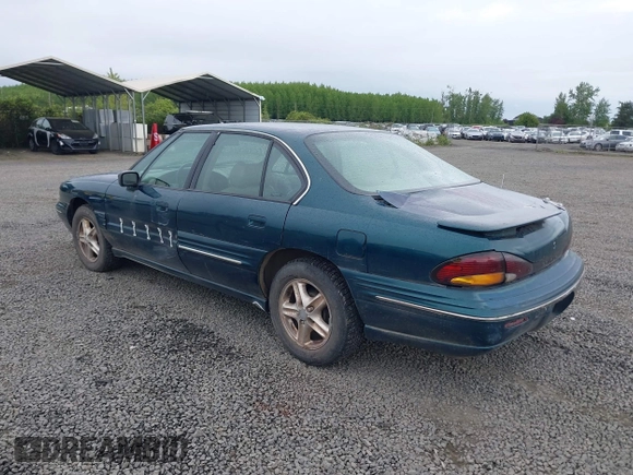 1998 Pontiac Bonneville SE with VIN 1G2HX52K0W4211117, listed as a IAAI auction lot 42125471 with 187,249 mi miles. Bid and sale history available at carsss.com. Image 3.