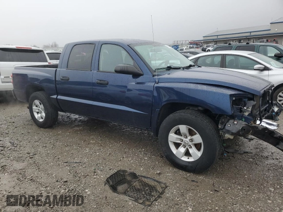 2007 Dodge Dakota SLT with VIN 1D7HE48K27S121781, listed as a Copart auction lot 43204335 with 157,654 mi miles and Salvage Title. Bid and sale history available at DreamBid. Image 4.