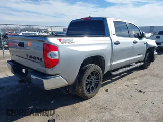 2021 Toyota Tundra 2WD SR5 with VIN 5TFEY5F17MX283926, listed as a IAAI auction lot 41458380 with 78,742 mi miles. Bid and sale history available at carsss.com. Image 4.