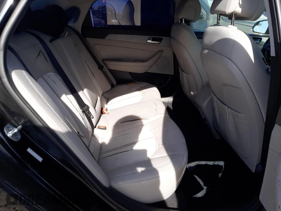 2017 Hyundai Sonata Hybrid SE with VIN KMHE24L31HA067706, listed as a Copart auction lot 63690862 with 137,346 mi miles. Bid and sale history available at carsss.com. Image 6.