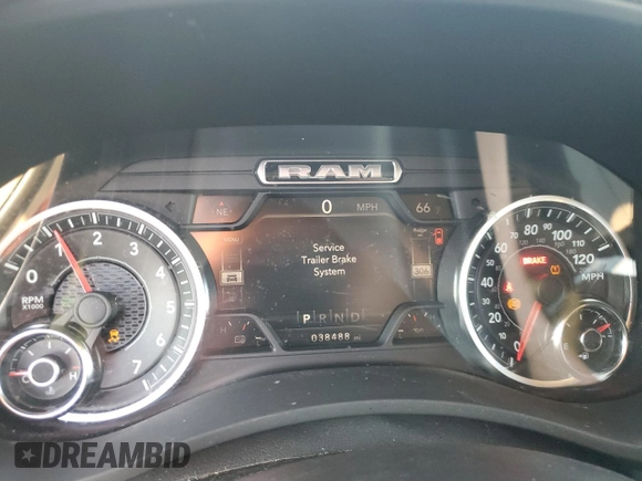 2020 Ram 2500 Big Horn with VIN 3C6UR5DJ8LG241562, listed as a Copart auction lot 69847394 with 38,488 mi miles and Clean Title. Bid and sale history available at carsss.com. Image 9.