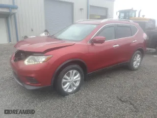 2015 Nissan Rogue S with VIN 5N1AT2MT7FC834345, listed as a Copart auction lot 44982395 with 208,848 mi miles and Salvage Title. Bid and sale history available at carsss.com. Image 1.