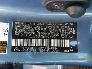 2007 Toyota Prius with VIN JTDKB20U477669231, listed as a IAAI auction lot 41988620 with 140,822 mi miles. Bid and sale history available at carsss.com. Image 9.