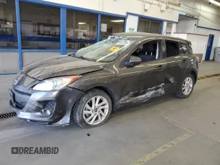 2013 Mazda 3 i Touring z VIN JM1BL1LP0D1776806, wystawiony jako Copart lot #54912085 z przebiegiem 94 574 mil mil oraz Szkoda całkowita • Salvage title. Historia ofert i sprzedaży dostępna na DreamBid. Obrazek 1.