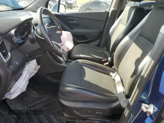 2020 Chevrolet Trax LT z VIN 3GNCJLSB9LL188252, wystawiony jako Copart lot #58207435 z przebiegiem 27 958 mil mil oraz Czysty tytuł • Clean title. Historia ofert i sprzedaży dostępna na DreamBid. Obrazek 7.