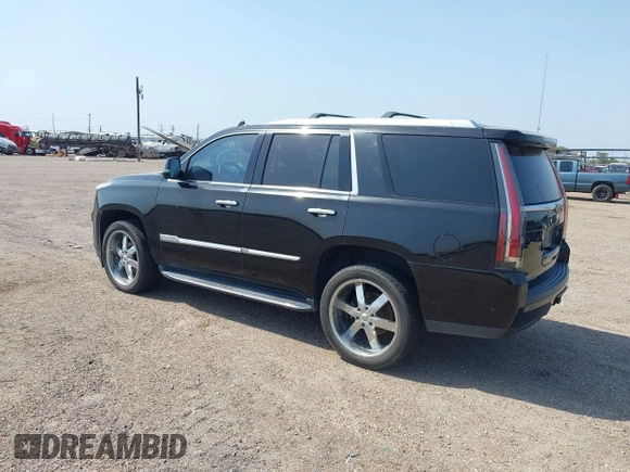 2017 Cadillac Escalade z VIN 1GYS3AKJ4HR338806, wystawiony jako IAAI lot #41941193 z przebiegiem 119 865 mil mil oraz . Historia ofert i sprzedaży dostępna na DreamBid. Obrazek 3.