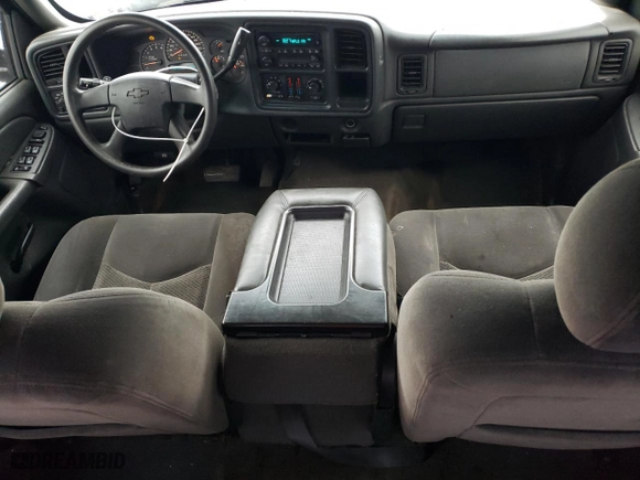 2007 Chevrolet Silverado 1500 Classic LS with VIN 2GCEC13V171129275, listed as a Copart auction lot 73748914 with 266,116 mi miles and Salvage Title. Bid and sale history available at carsss.com. Image 8.