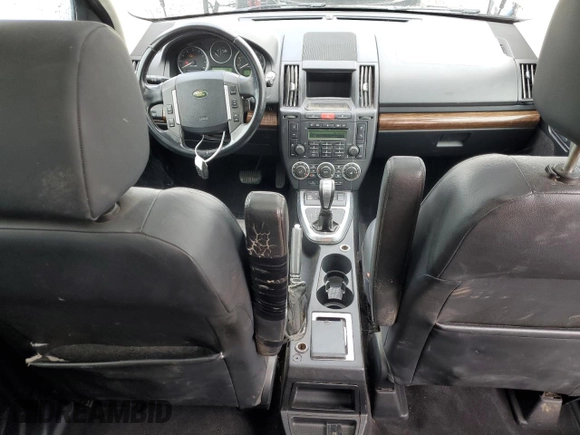 2009 Land Rover LR2 HSE with VIN SALFR24NX9H119067, listed as a Copart auction lot 50833565 with 177,234 mi miles and Clean title. Bid and sale history available at DreamBid. Image 8.