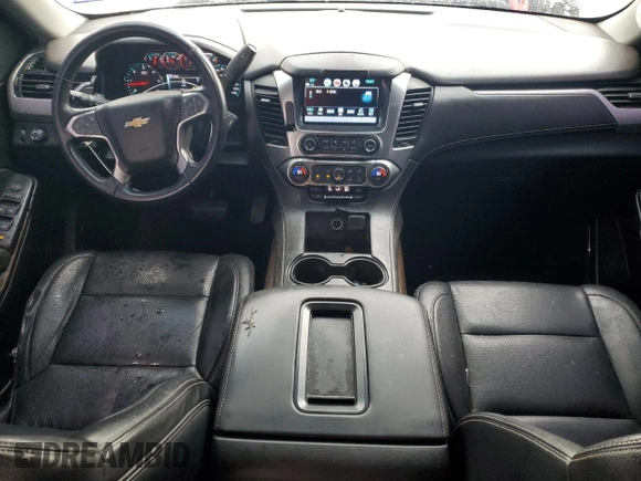 2019 Chevrolet Suburban LS z VIN 1GNSCGKC7KR198985, wystawiony jako Copart lot #42401795 z przebiegiem 220 912 mil mil oraz Szkoda całkowita • Salvage title. Historia ofert i sprzedaży dostępna na DreamBid. Obrazek 8.