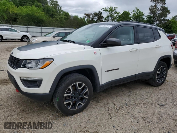 2020 Jeep Compass Trailhawk z VIN 3C4NJDDB1LT122251, wystawiony jako Copart lot #55255875 z przebiegiem 104 462 mil mil oraz Szkoda całkowita • Salvage title. Historia ofert i sprzedaży dostępna na DreamBid. Obrazek 1.